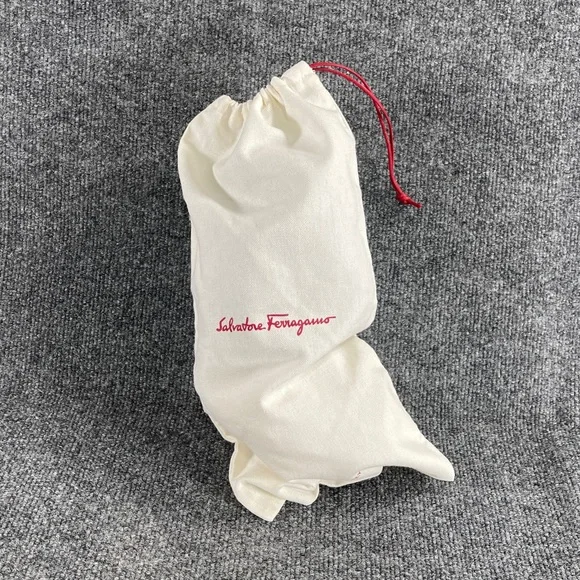 ? Salvatore Ferragamo Belt/ Dust Bag Salvatore Ferragamo Travel Belt Dust Bag Pouch Beige New | eBay main image 3